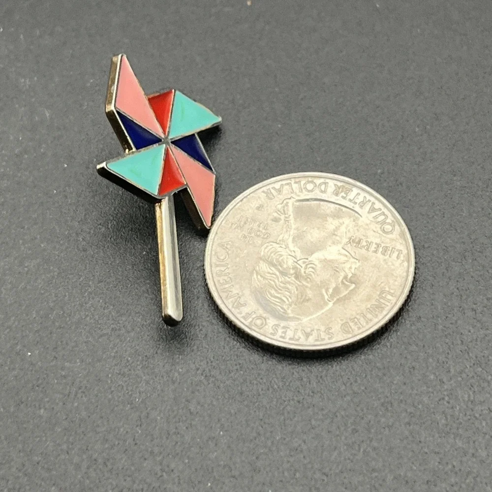 Cartoon Pinwheel Lapel‎ Hat Pin